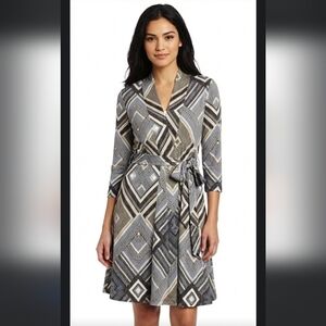 Charming Charlie Geometric Print Blouse Black Gray White